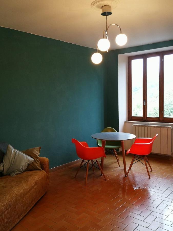 Tuscany, Pontremoli, Italy Swallows Court Lovely Home Sleeps 2 To 4 People Exteriör bild