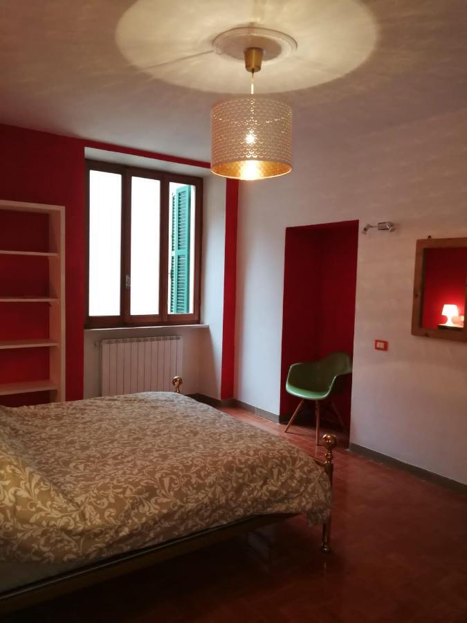 Tuscany, Pontremoli, Italy Swallows Court Lovely Home Sleeps 2 To 4 People Exteriör bild