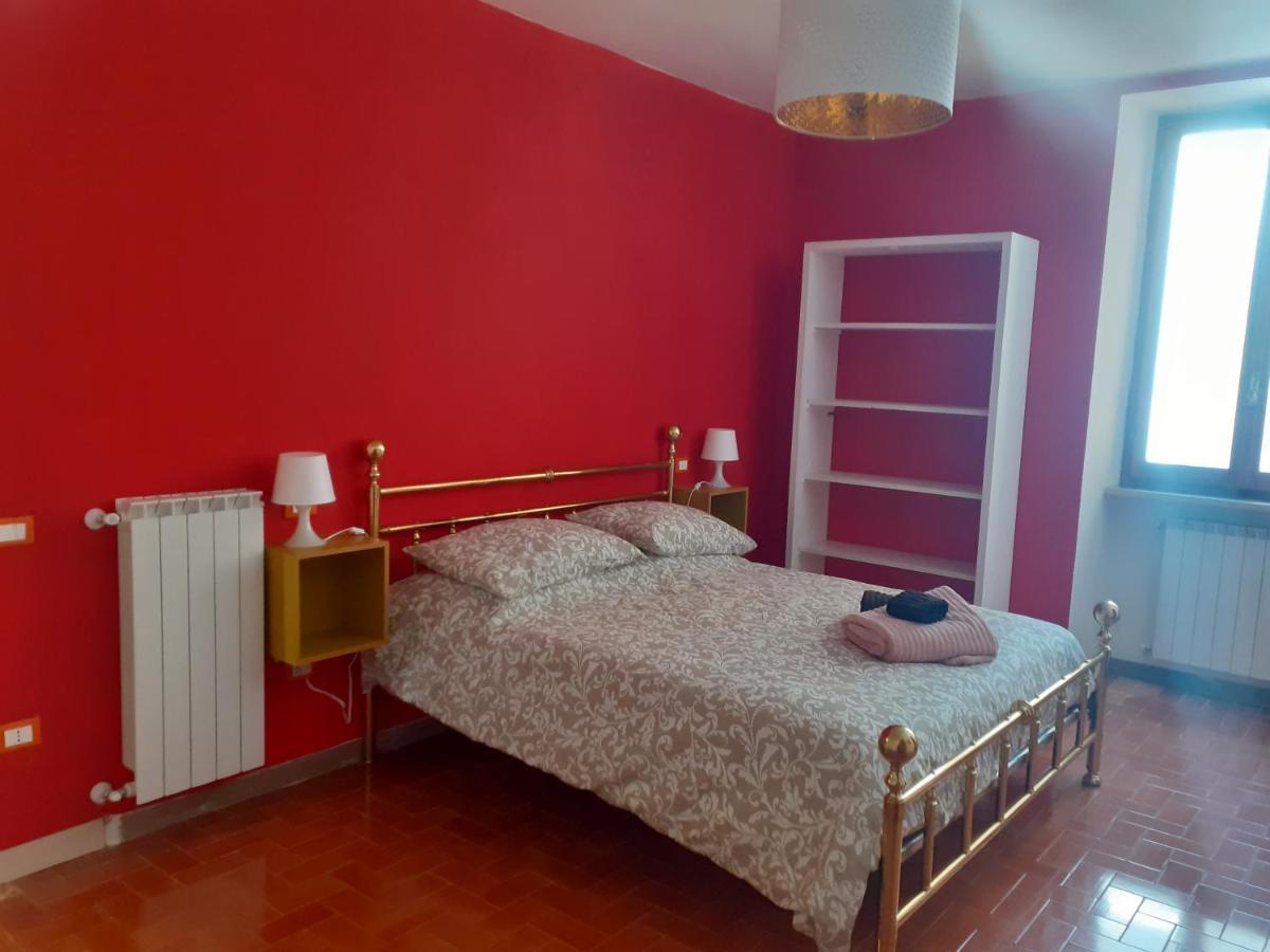 Tuscany, Pontremoli, Italy Swallows Court Lovely Home Sleeps 2 To 4 People Exteriör bild